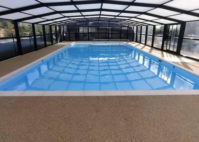 Cottage Nature Piscine Partagee Vue Vilaine