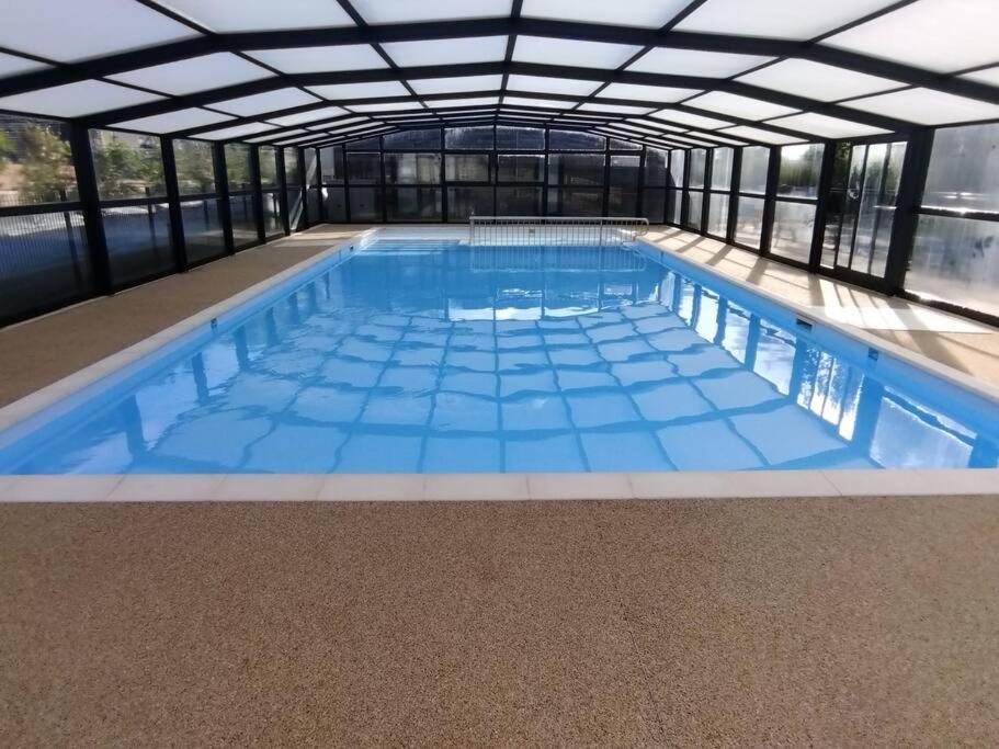 Nature Piscine Partagee Vue Vilaine *